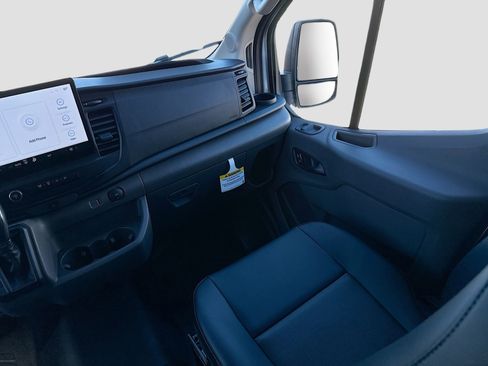 New 2026 Ford Transit 250 148 Medium Roof w/ Load Area Protection Package image 25