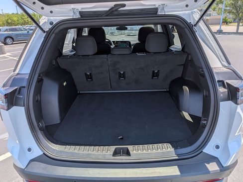 Used 2026 Chevrolet Equinox LT FWD image 31