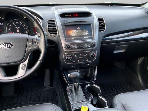 Used 2015 Kia Sorento EX w/ EX V6 Touring Package FWD image 7