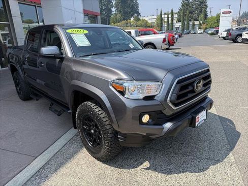Certified 2021 Toyota Tacoma SR5 RWD image 10