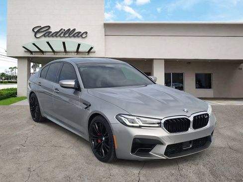 Used 2022 BMW M5 w/ Executive Package image 4
