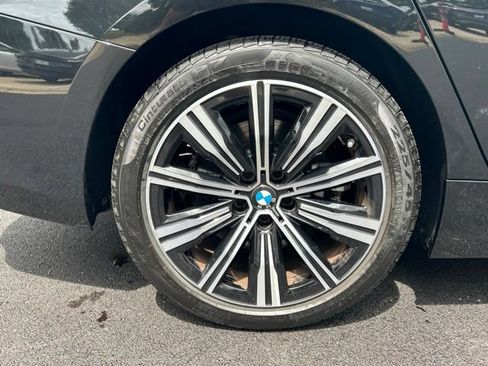 Used 2025 BMW 330i xDrive Sedan AWD/4WD image 35