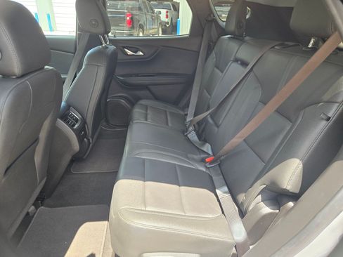 Used 2021 Chevrolet Blazer LT FWD image 13
