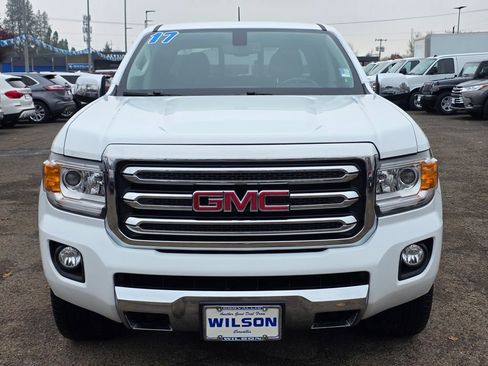 Used 2017 GMC Canyon SLT image 3