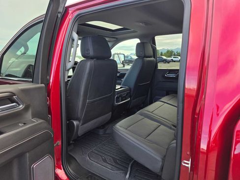 Certified 2024 GMC Sierra 2500 Denali w/ Denali Reserve Package AWD/4WD image 15