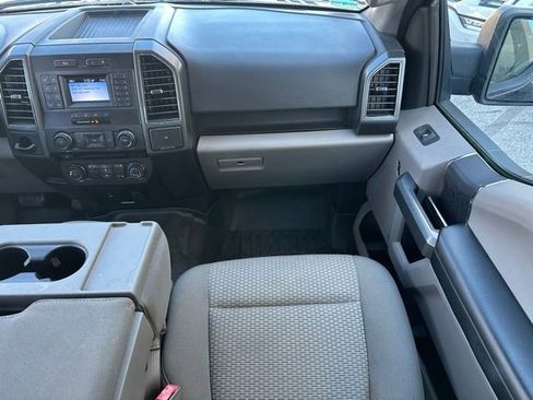 Certified 2018 Ford F150 XLT image 11