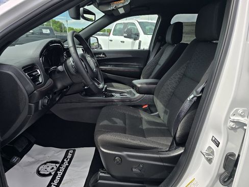 Used 2025 Dodge Durango R/T w/ Blacktop Package image 8