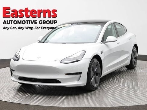 Used 2020 Tesla Model 3 Standard Range Plus RWD image 1
