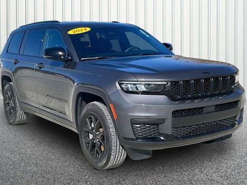 Used 2024 Jeep Grand Cherokee L Altitude image 1