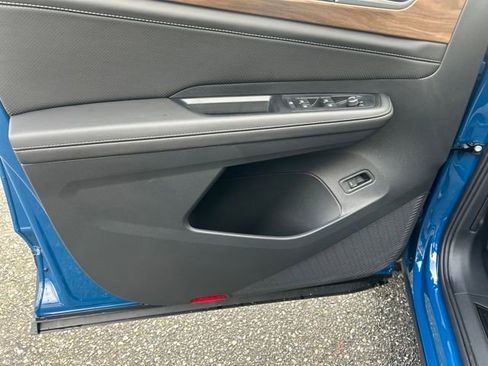 New 2026 Volkswagen Atlas SE image 16