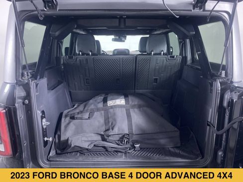 Used 2023 Ford Bronco Wildtrak AWD/4WD image 14
