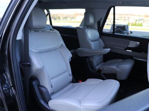 Used 2025 Ford Expedition Max Active image 13