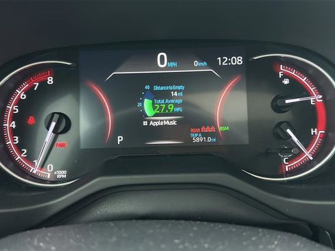 Used 2023 Toyota RAV4 XLE Premium image 25