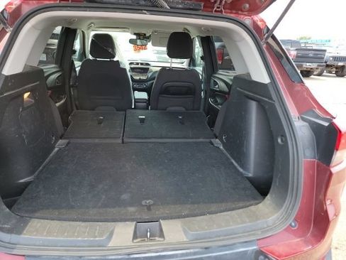 Used 2022 Chevrolet TrailBlazer LT AWD/4WD image 10