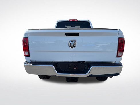 Used 2018 RAM 2500 Tradesman w/ Chrome Appearance Group AWD/4WD image 4