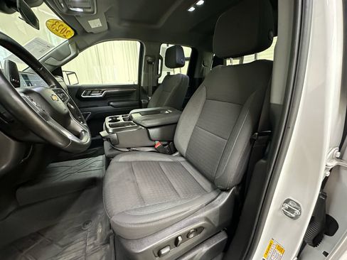 Certified 2023 Chevrolet Silverado 1500 LT w/ Protection Package AWD/4WD image 24