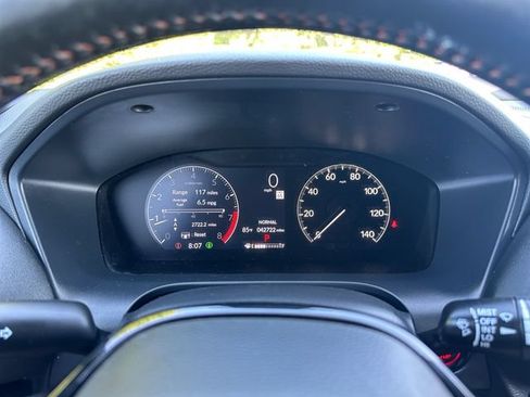 Used 2025 Honda HR-V Sport image 26