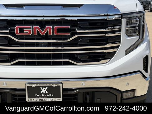 New 2026 GMC Sierra 1500 SLT AWD/4WD image 8