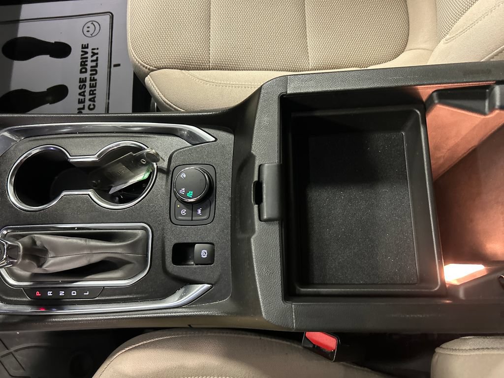 Used 2023 Chevrolet Traverse LS w/ Safety Package AWD/4WD image 21