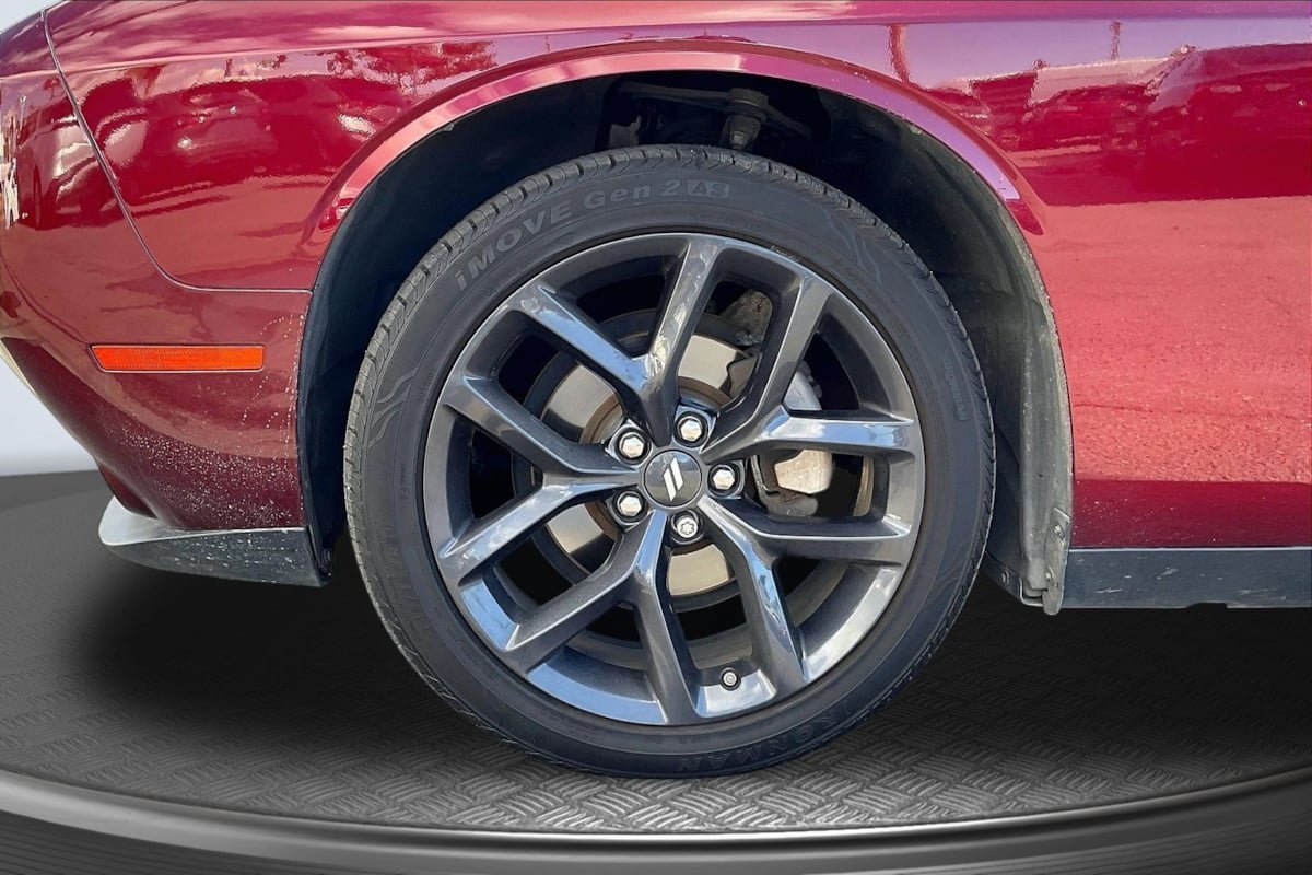 Used 2023 Dodge Challenger SXT w/ Blacktop Package RWD image 9