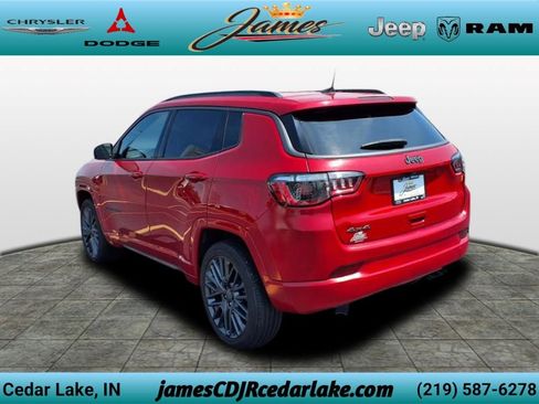 Used 2022 Jeep Compass Limited AWD/4WD image 3
