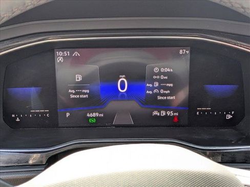 Used 2022 Volkswagen Jetta SE FWD image 11