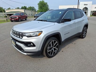 New 2025 Jeep Compass Limited w/ Sun & Sound Group