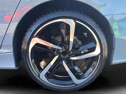 Used 2022 Honda Accord Sport image 8