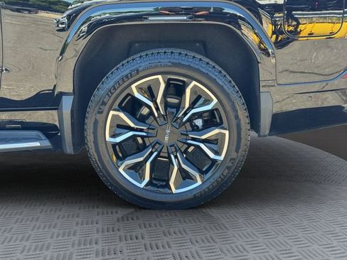 Used 2025 GMC Sierra EV Denali AWD/4WD image 28