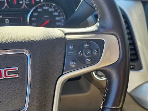 Used 2015 GMC Yukon XL SLT AWD/4WD image 29
