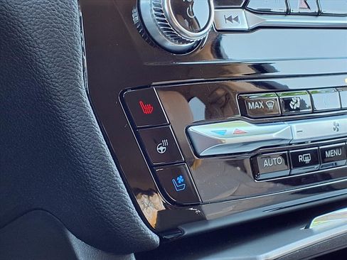 Used 2023 Ford Explorer Limited w/ Limited Technology Package image 5