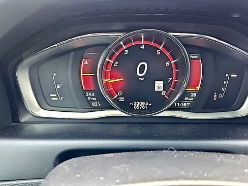 Used 2015 Volvo XC60 T5 Platinum w/ Climate Package FWD image 6