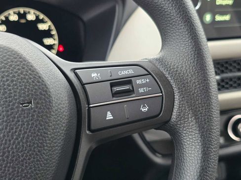 New 2026 Honda HR-V LX image 34