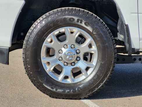 Used 2024 RAM 2500 Laramie image 10