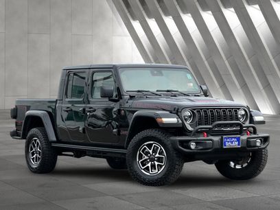 Used 2024 Jeep Gladiator Rubicon w/ Technology Group