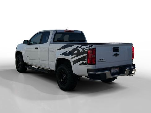 Used 2017 Chevrolet Colorado W/T w/ WT Convenience Package image 3