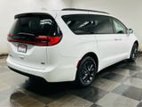 Used 2021 Chrysler Pacifica Touring-L w/ S Appearance Package image 6