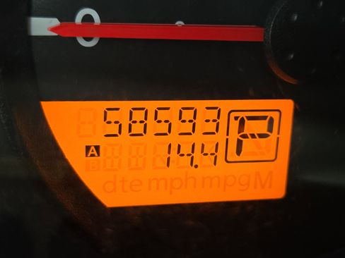 Used 2021 Nissan Frontier SV w/ Midnight Edition Floor Mats image 18