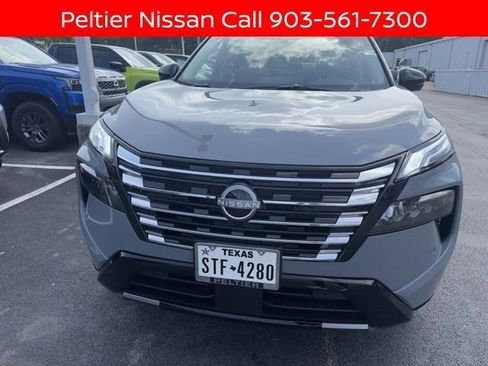 Certified 2026 Nissan Rogue Platinum w/ Platinum Premium Package AWD/4WD image 7