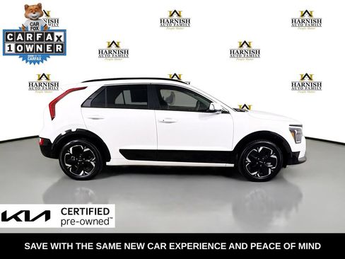 Certified 2023 Kia Niro Wind w/ Wind Preserve Package FWD image 8