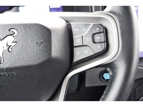 Used 2024 Ford Bronco Black Diamond w/ Sasquatch Package image 18