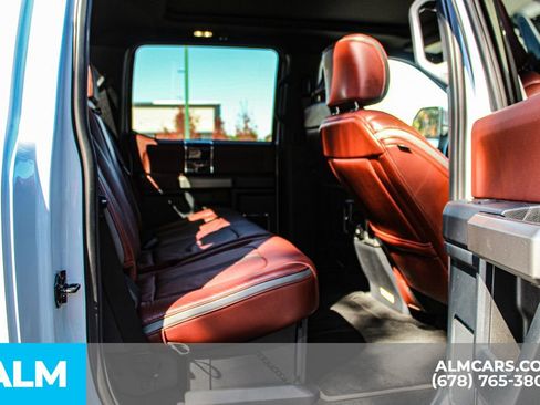 Used 2022 Ford F450 Platinum image 18