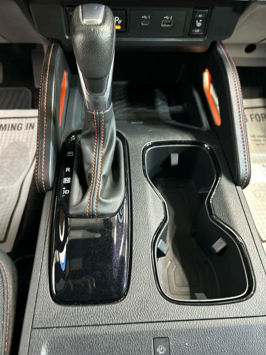 Used 2022 Nissan Frontier PRO-4X AWD/4WD image 6