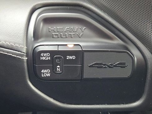 Certified 2024 RAM 2500 Limited image 32