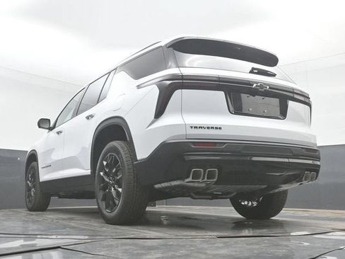 New 2026 Chevrolet Traverse LT w/ Midnight/Sport Edition FWD image 48
