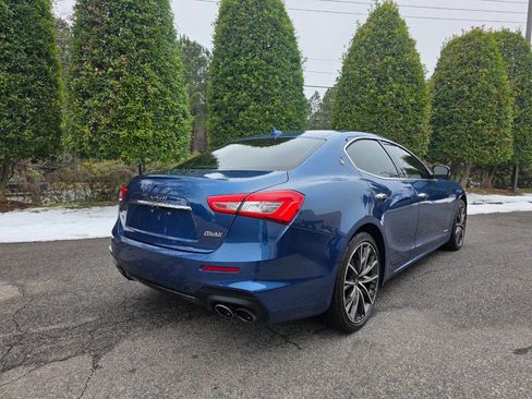 Used 2020 Maserati Ghibli S GranSport image 5