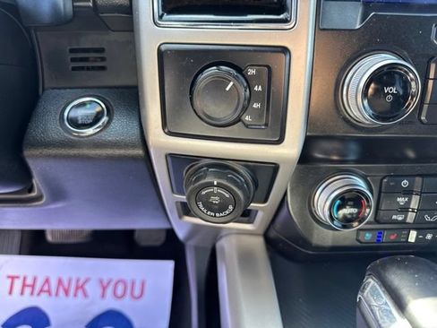 Used 2020 Ford F150 Lariat w/ Equipment Group 502A Luxury AWD/4WD image 24