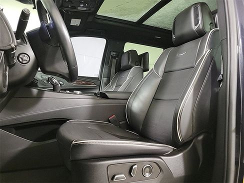 Used 2023 Cadillac Escalade Premium Luxury w/ LPO, Floor Liner Package image 10