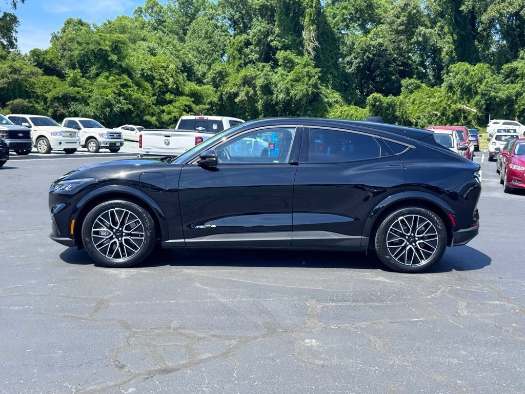 Used 2025 Ford Mustang Mach-E Premium AWD/4WD image 41