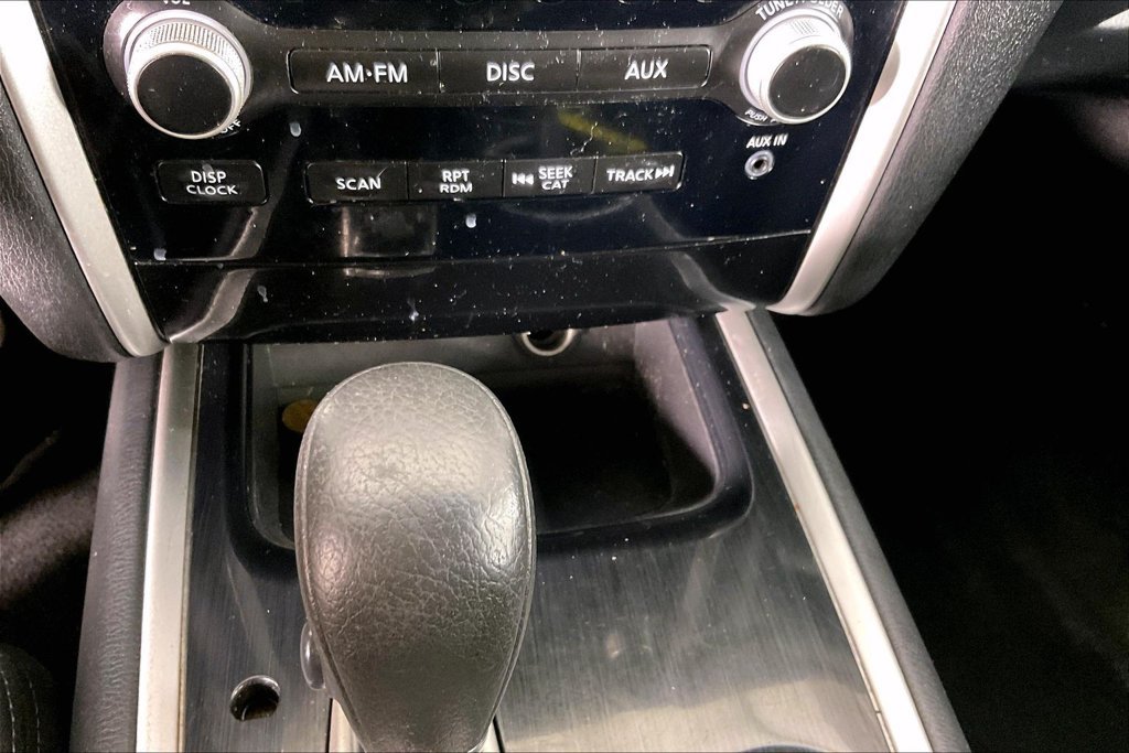 Used 2014 Nissan Pathfinder S w/ Cargo Package FWD image 27